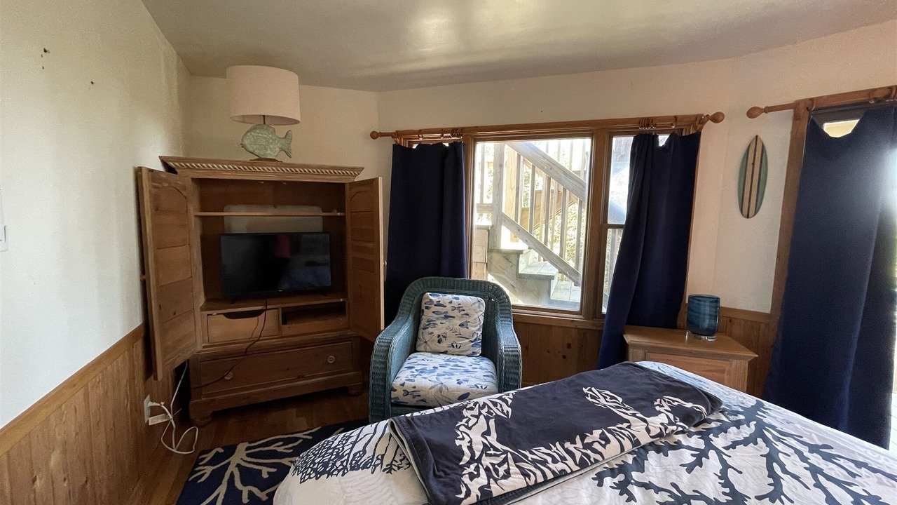 Photo of Bedroom in Avon