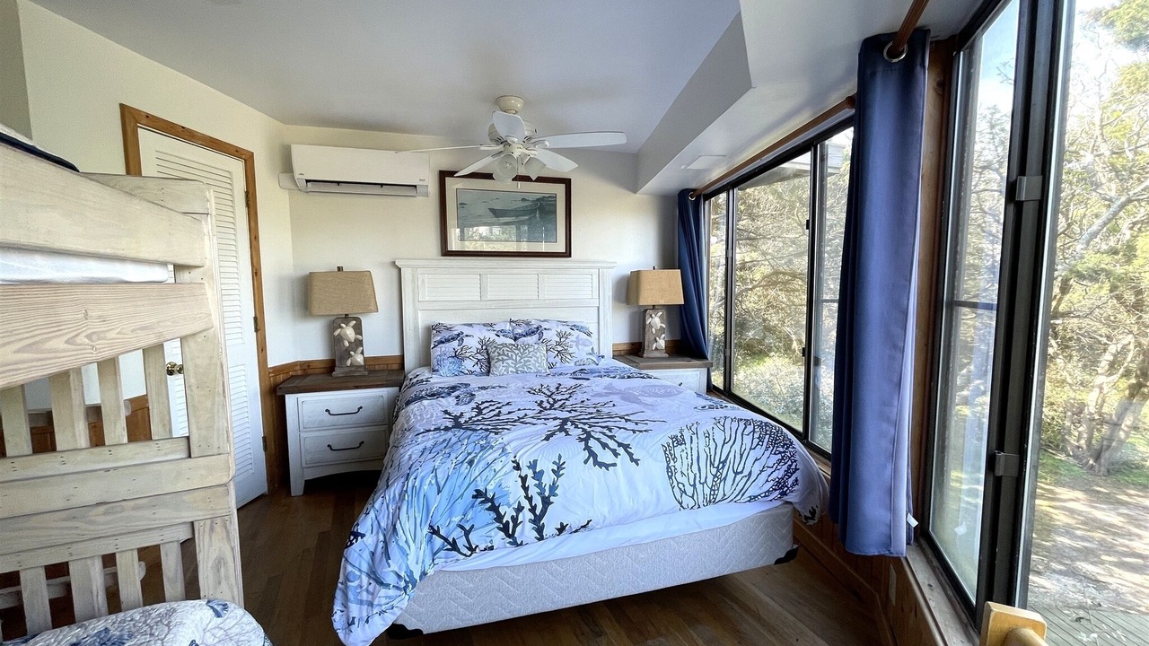 Photo of Bedroom in Avon