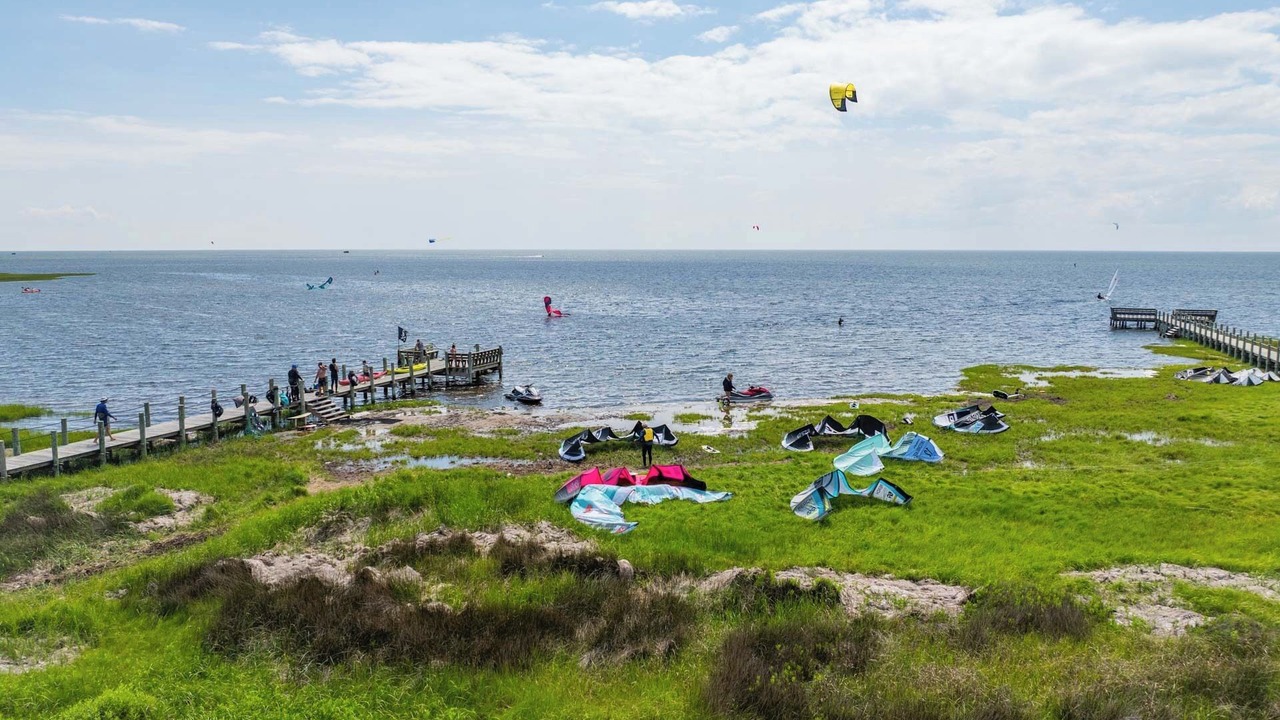 Photo of Others in Wind Over Waves