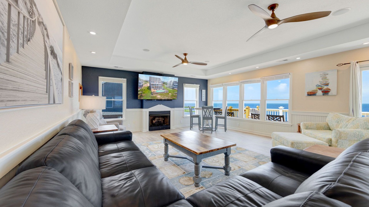 Photo of Bedroom in Wind Over Waves