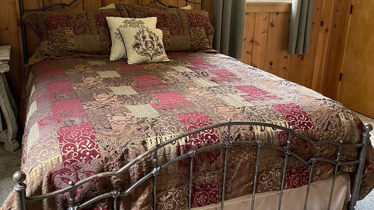 Photo of Bedroom in Topton