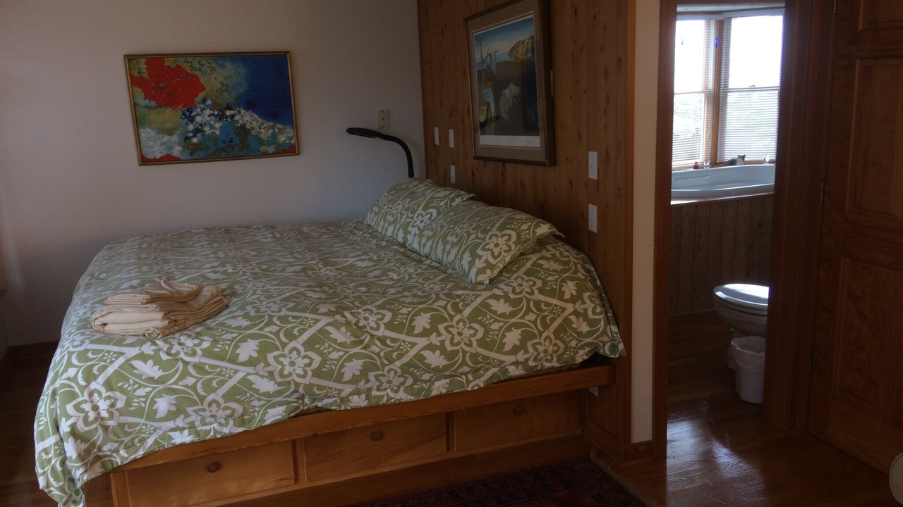 Photo of Bedroom in Avon