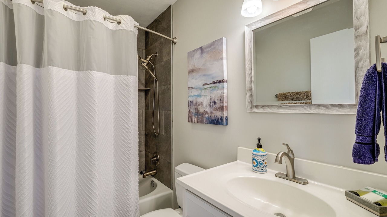 Photo of Bathroom in North Shore