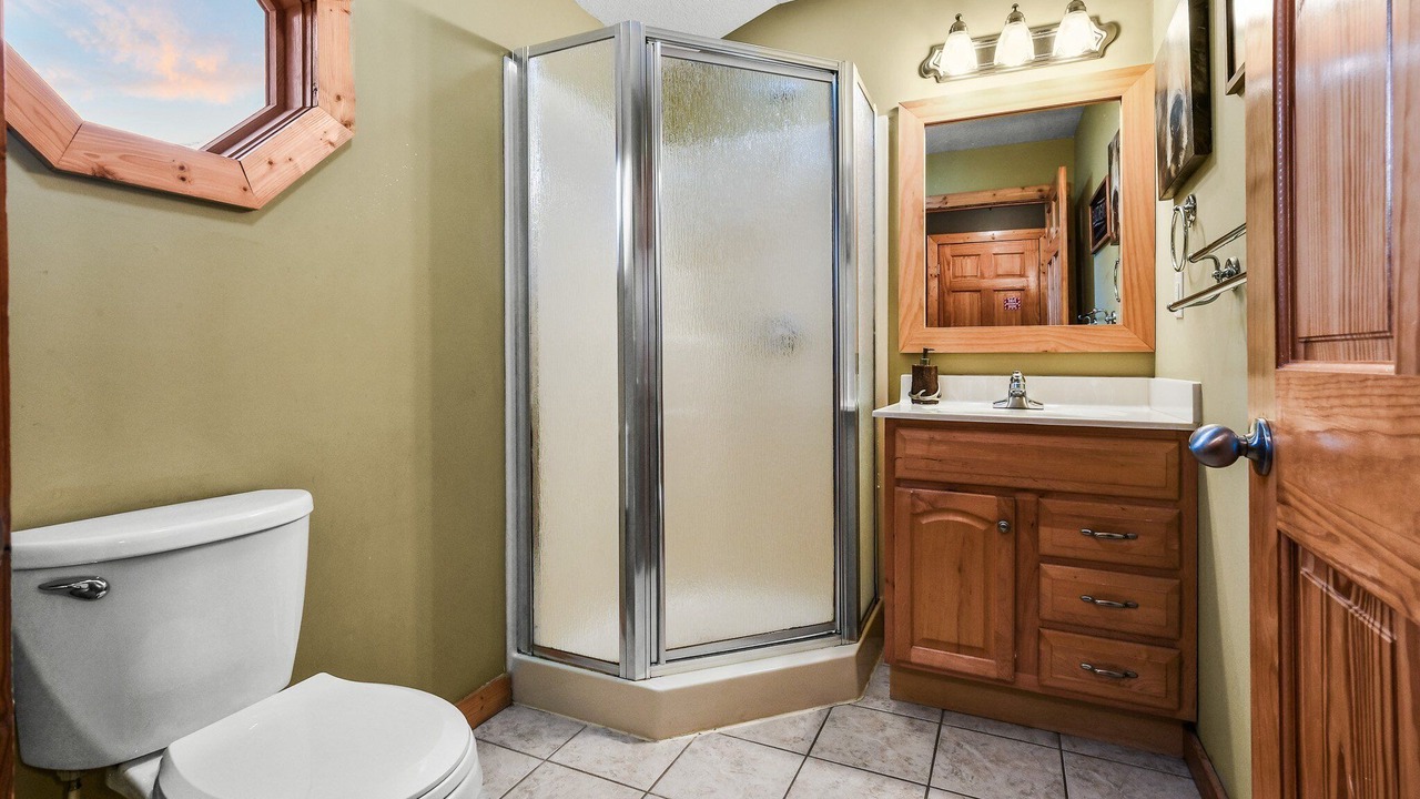 Photo of Bathroom in Smoky Mountains