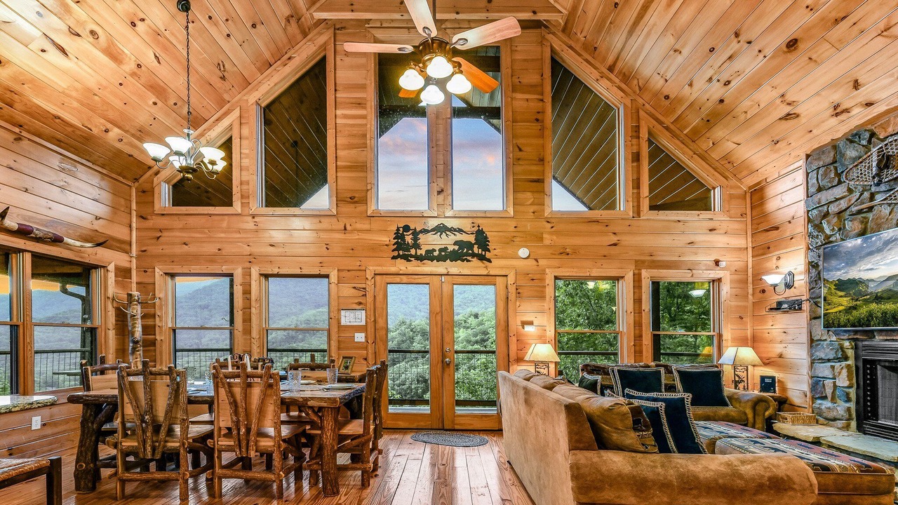 Photo of Livingroom in Smoky Mountains