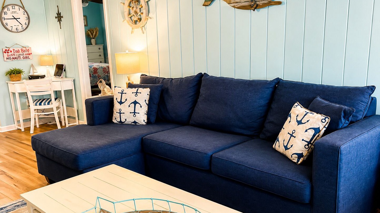 Photo of Livingroom in Long Beach