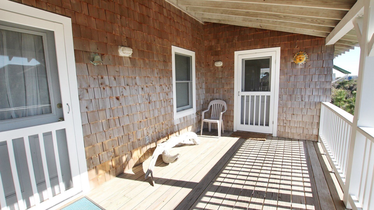 Photo of Patio Balcony in Southern Shores