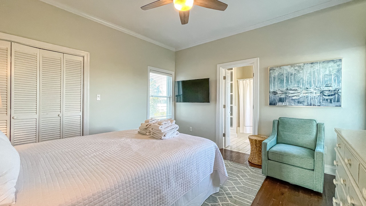 Photo of Bedroom in Bald Head Island