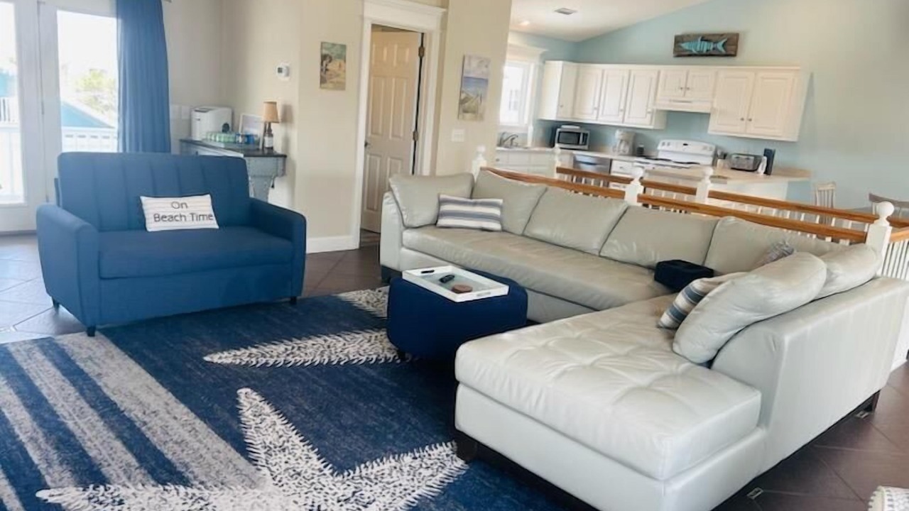 Photo of Livingroom in Holden Beach