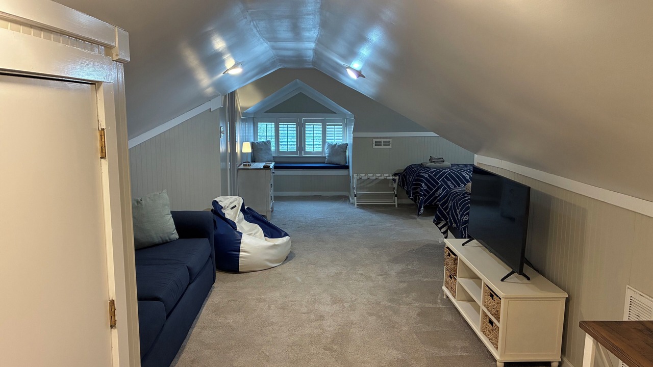 Photo of Bedroom in Morehead City