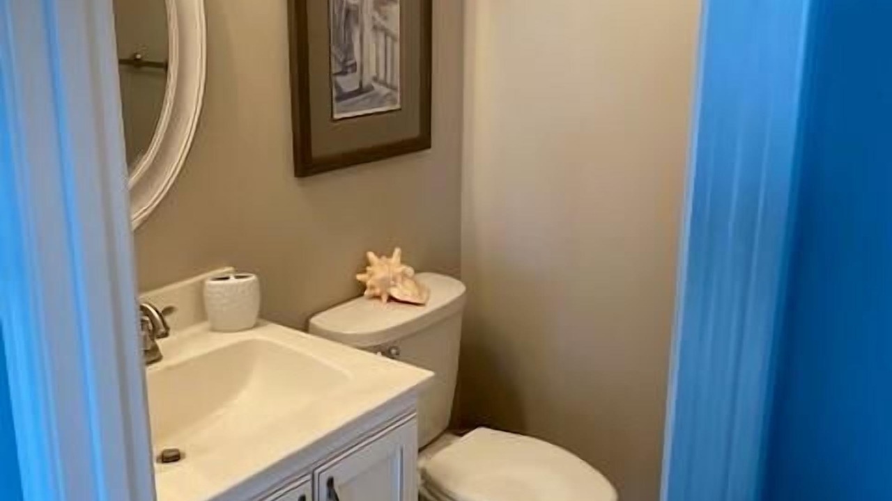 Photo of Bathroom in Holden Beach