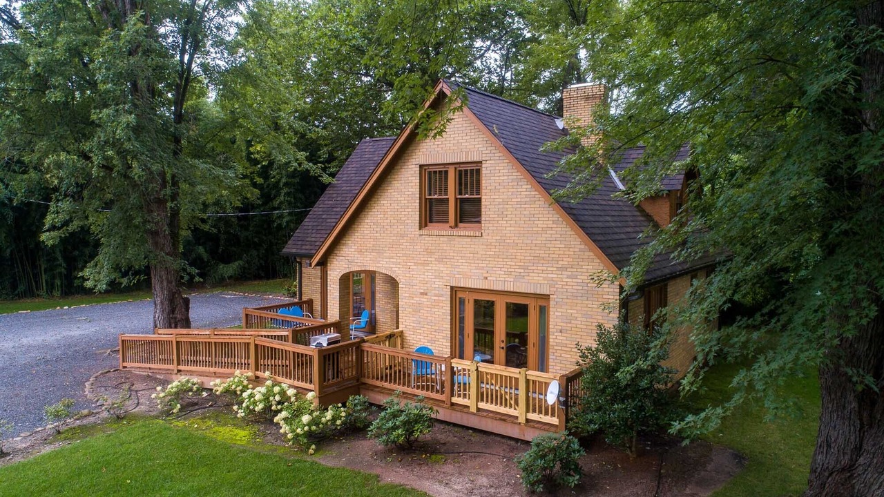 Photo of Outdoor in Sylva