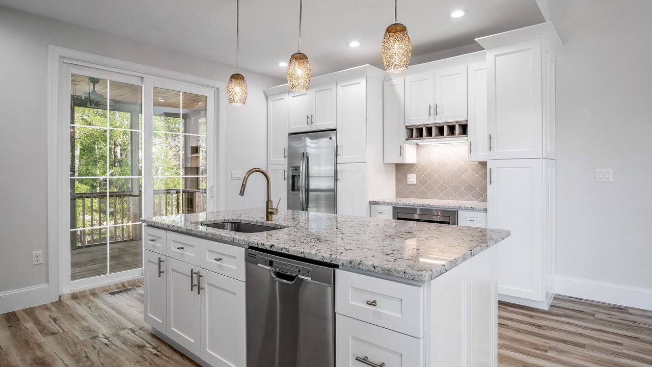 Photo of Kitchen in Tranquil Harbour