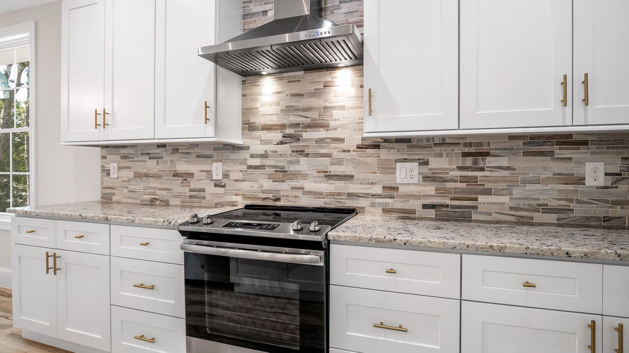 Photo of Kitchen in Tranquil Harbour