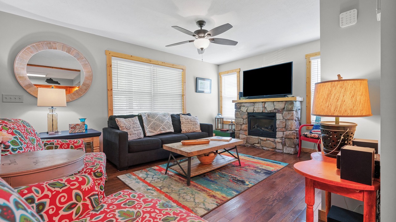 Photo of Livingroom in Clarkson