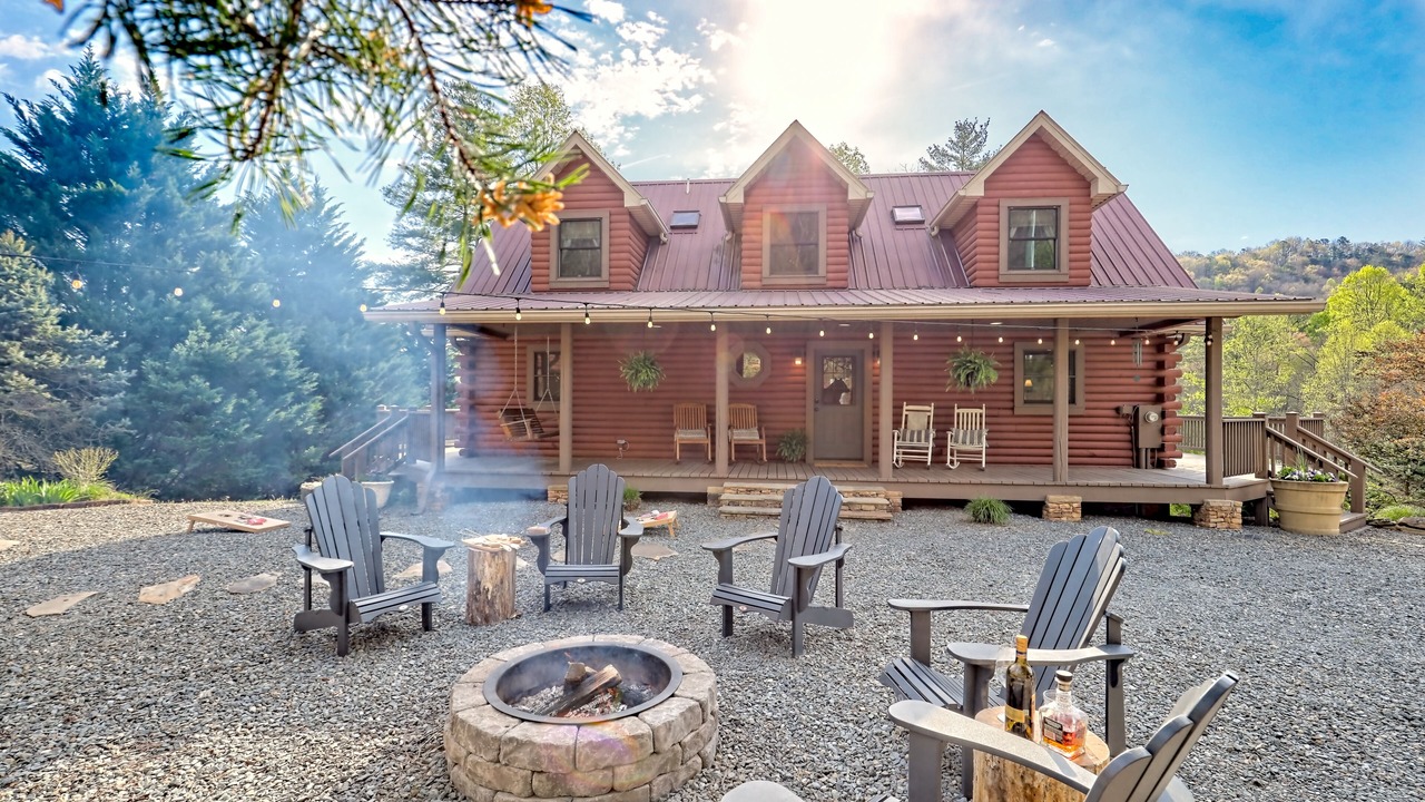 Photo of Patio Balcony in Bryson City