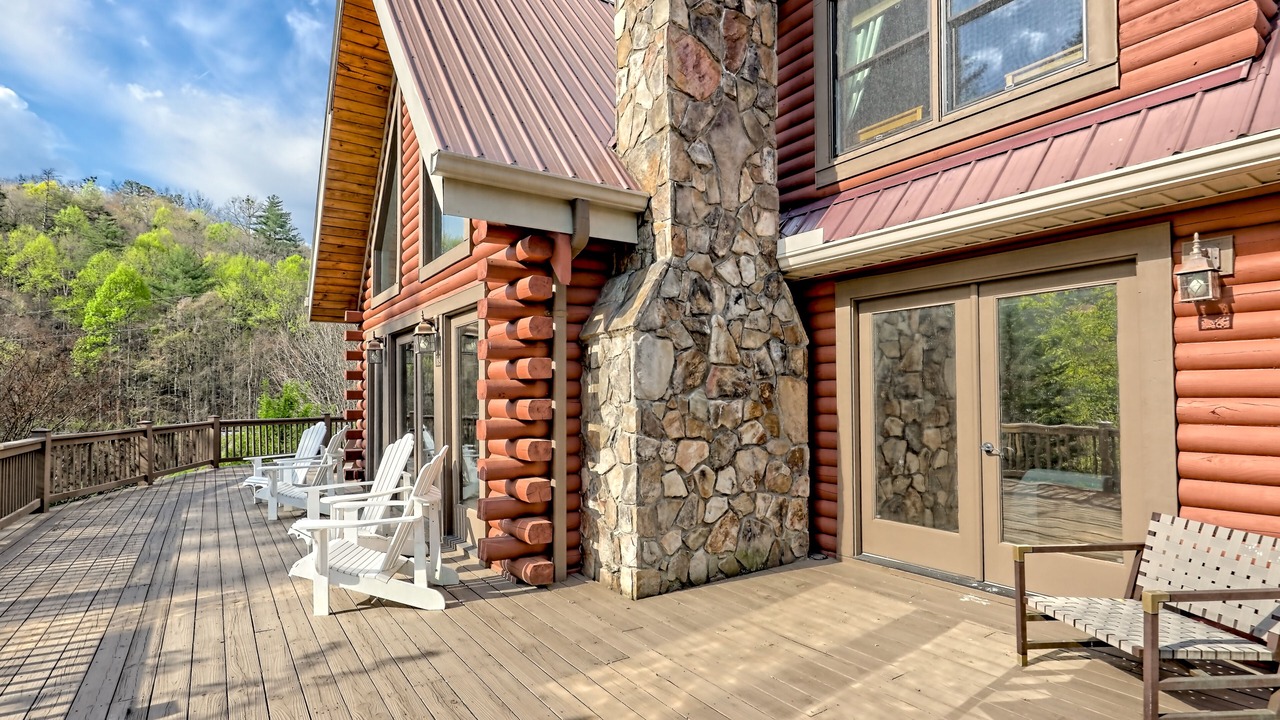 Photo of Patio Balcony in Bryson City