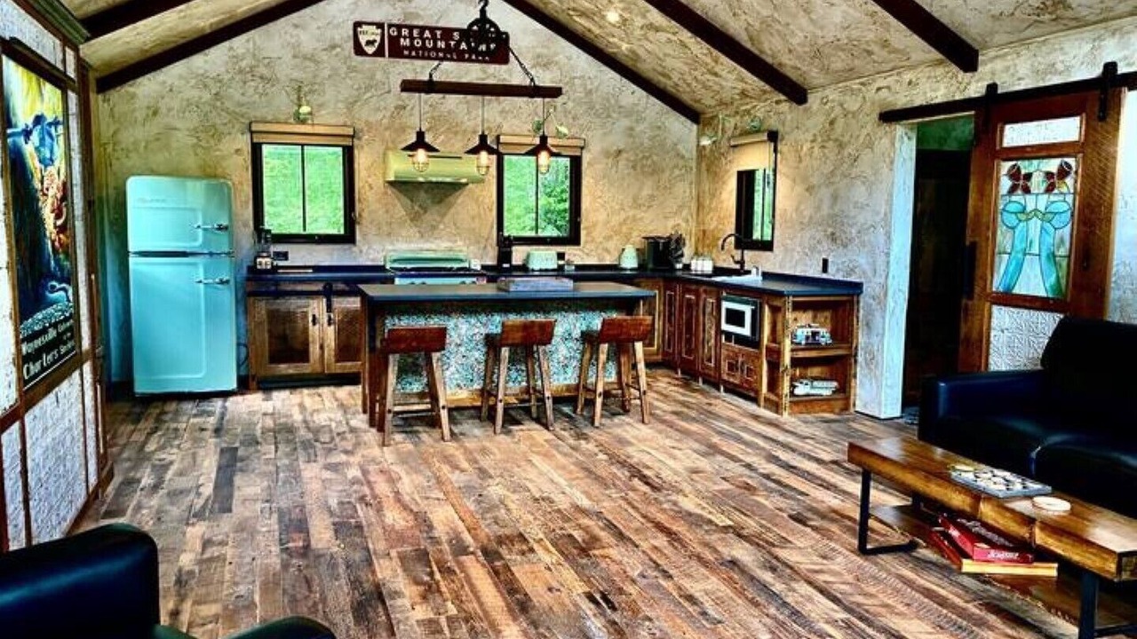 Photo of Livingroom in Waynesville