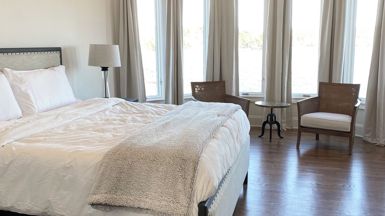Photo of Bedroom in Six Mile