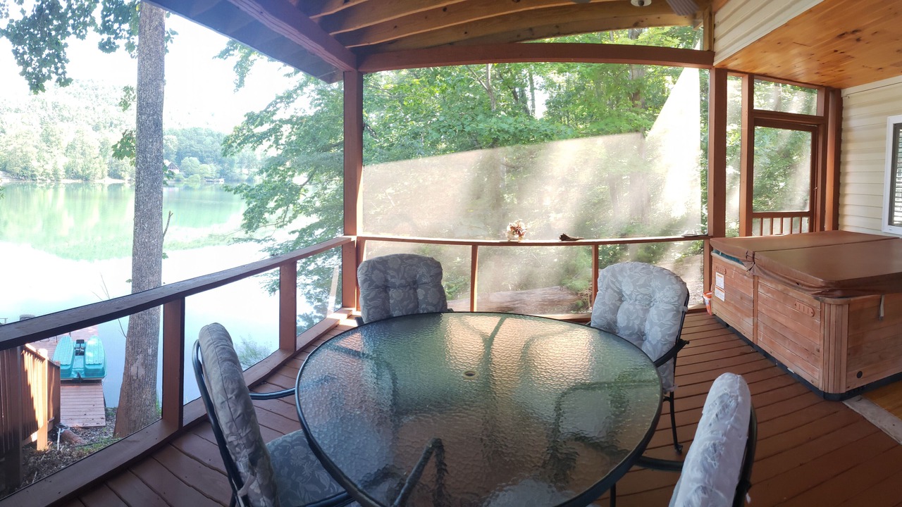 Photo of Outdoor in Madisonville