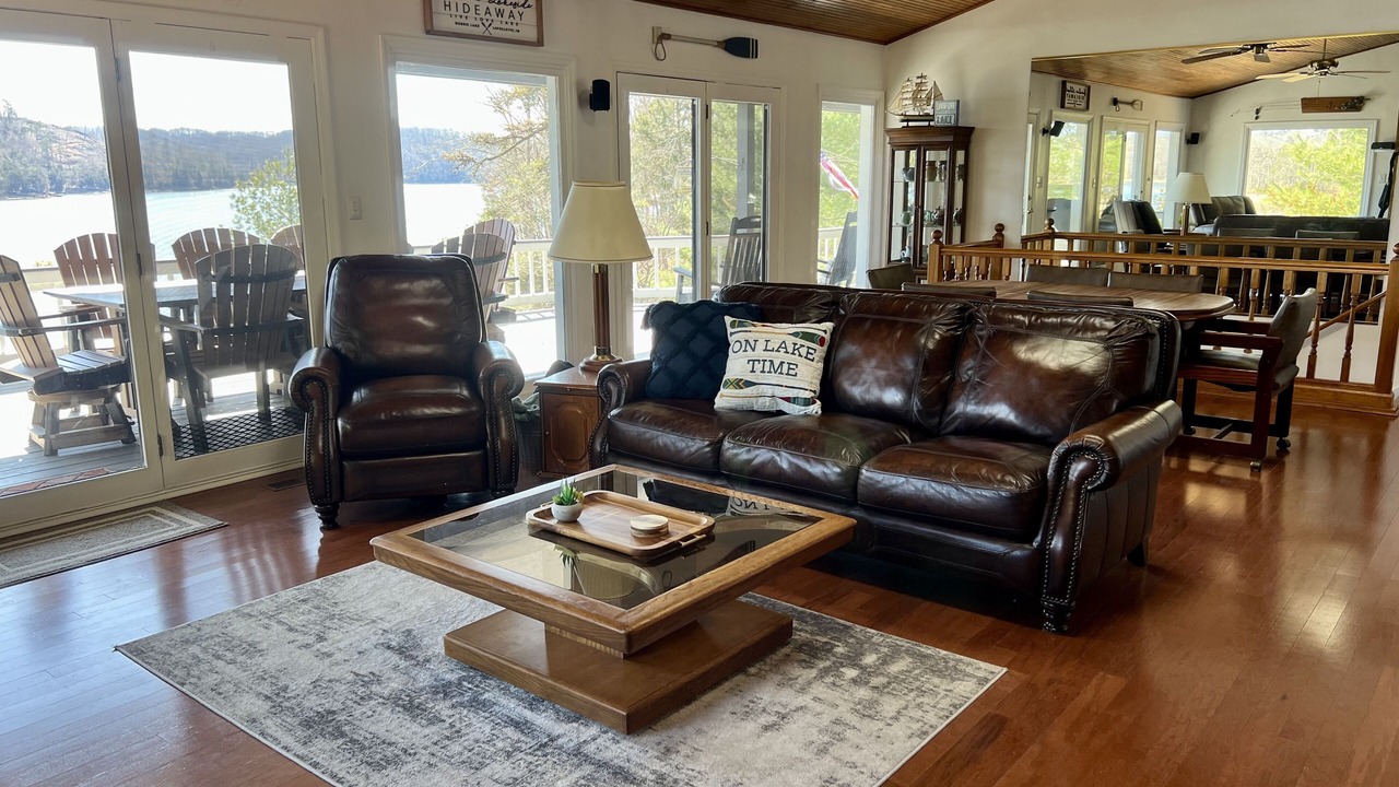 Photo of Livingroom in La Follette