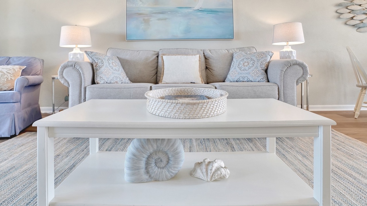 Photo of Livingroom in Wilmington Beach