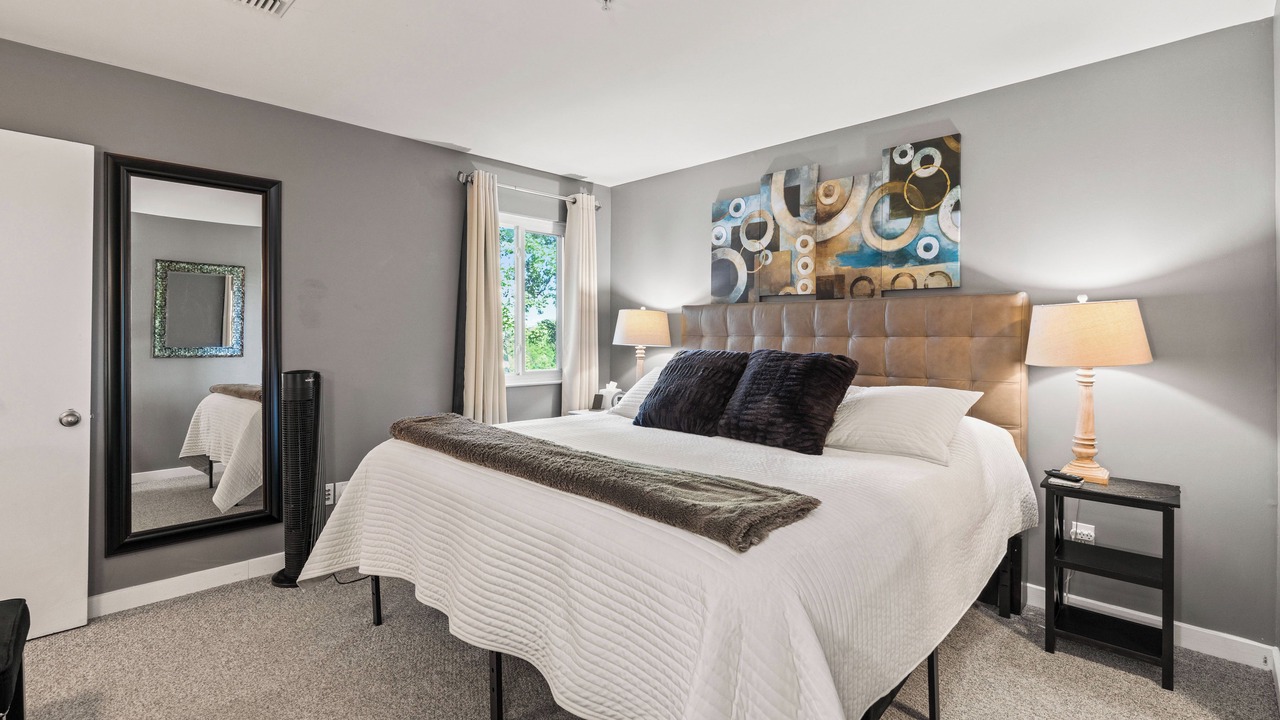 Photo of Bedroom in North Capitol