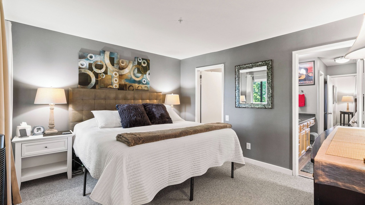 Photo of Bedroom in North Capitol