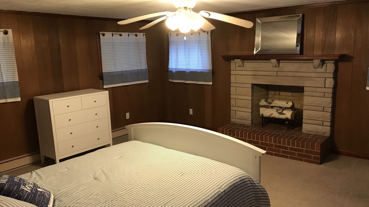 Photo of Bedroom in Sloans Valley