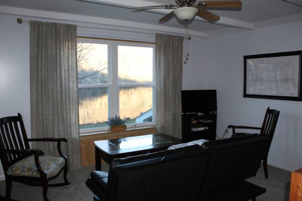 Photo of Livingroom in Bellepoint