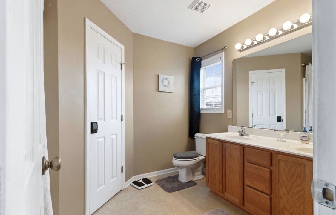 Photo of Bathroom in Jacksonville