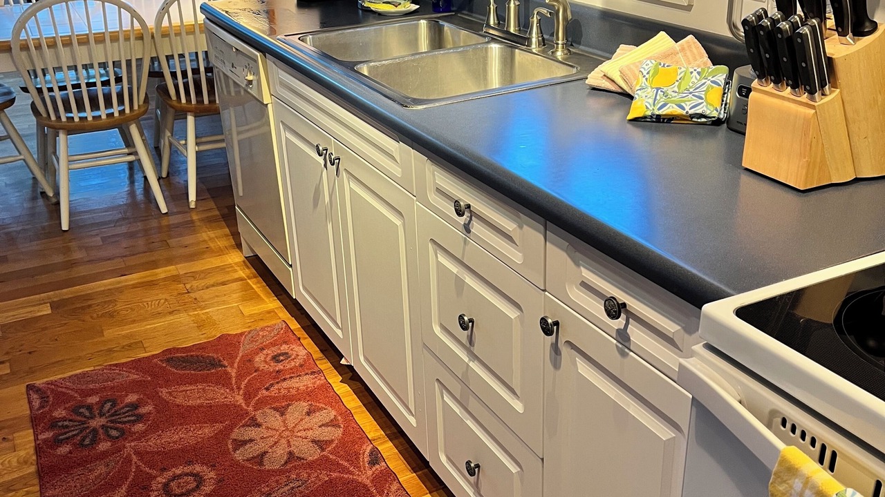 Photo of Kitchen in Walker-In-the-Hills