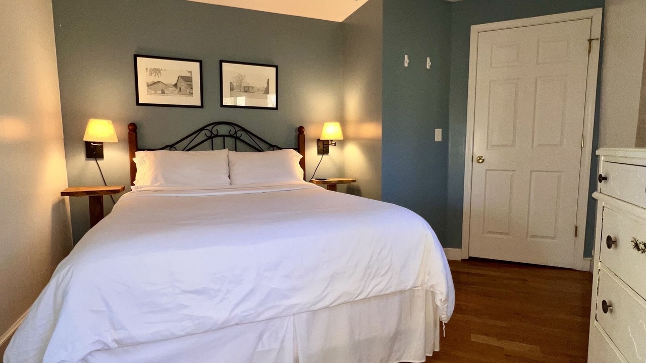 Photo of Bedroom in Walker-In-the-Hills
