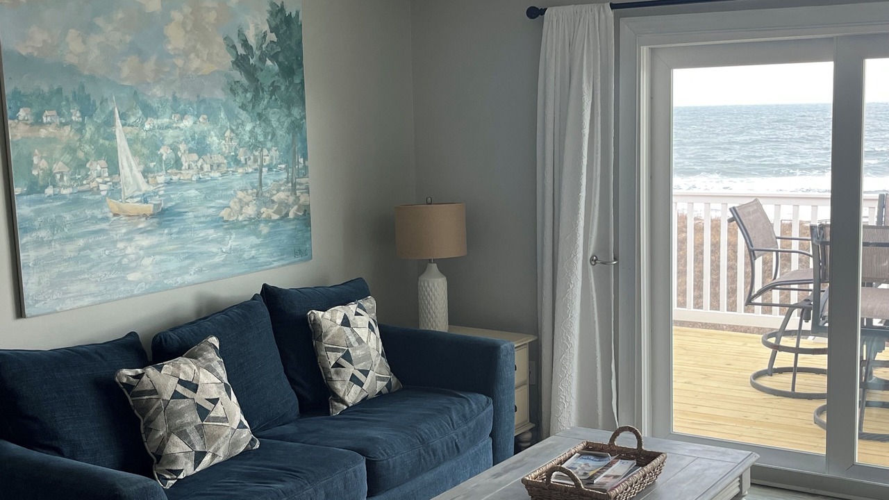 Photo of Livingroom in North Carolina Coast