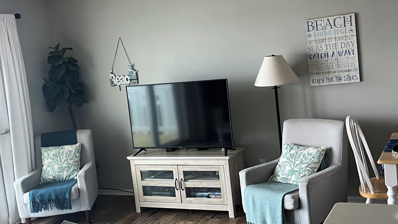 Photo of Livingroom in North Carolina Coast