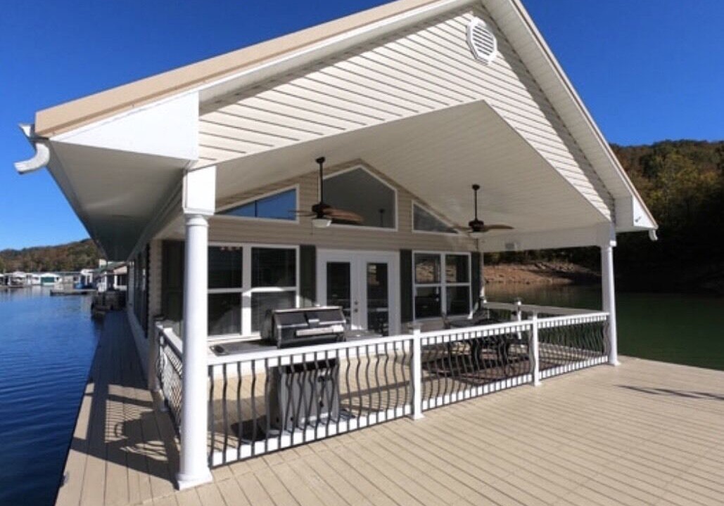 Photo of Patio Balcony in Big Creek