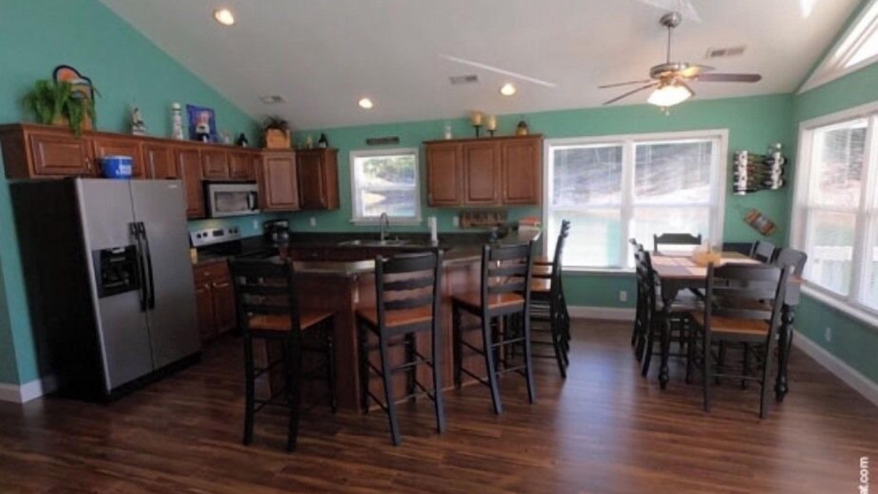 Photo of Kitchen in Big Creek