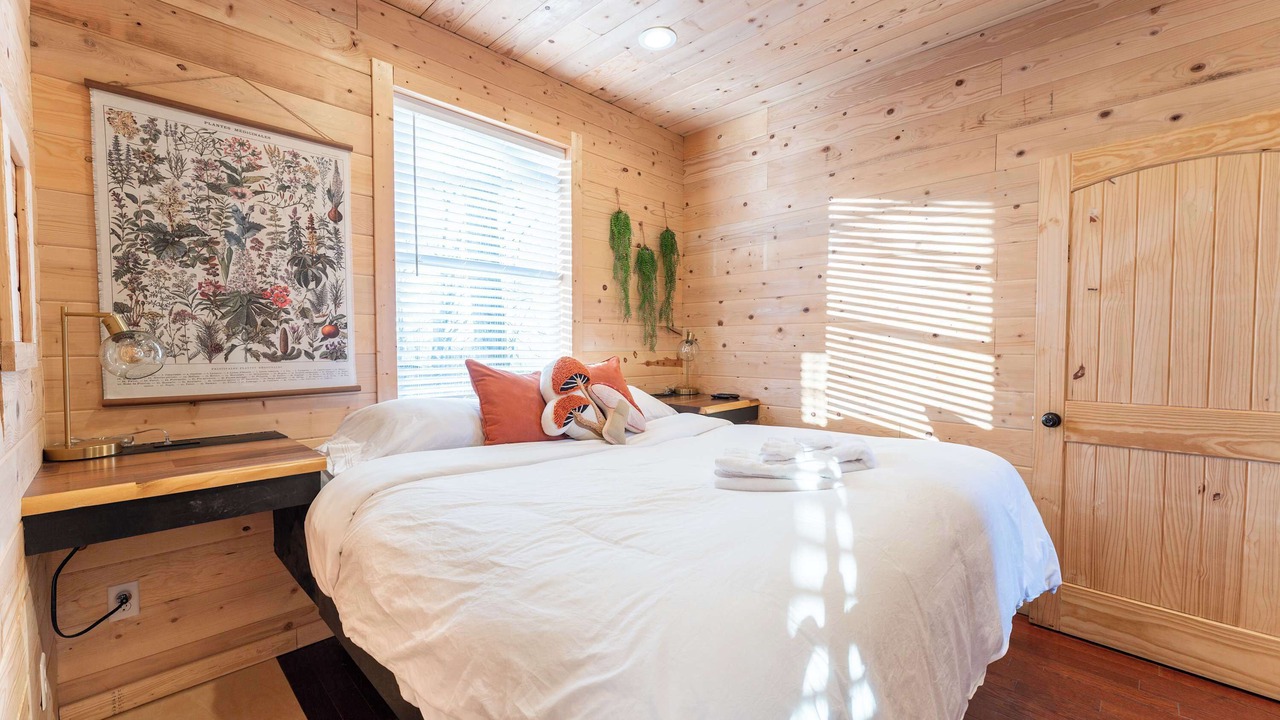 Photo of Bedroom in South Pittsburg