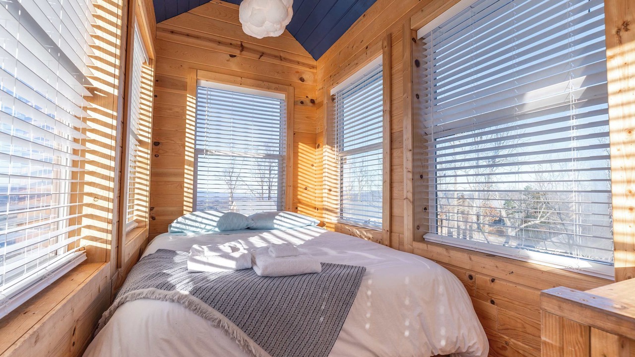 Photo of Bedroom in South Pittsburg