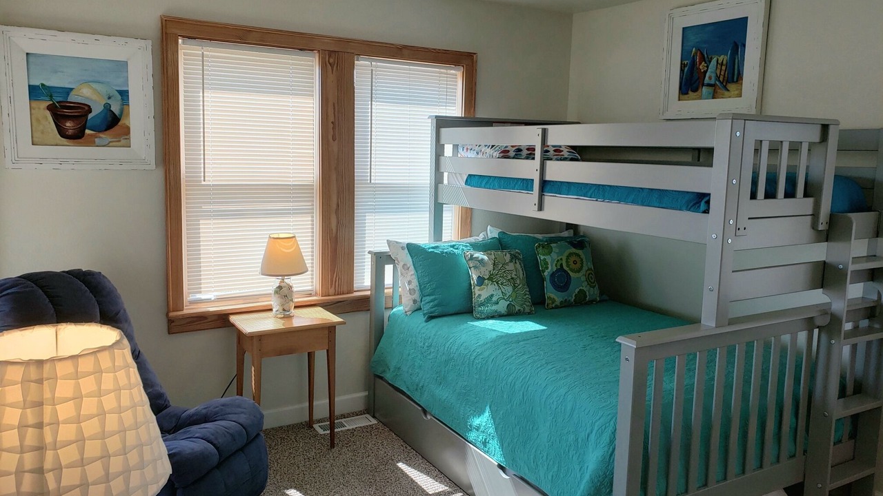Photo of Bedroom in Corolla