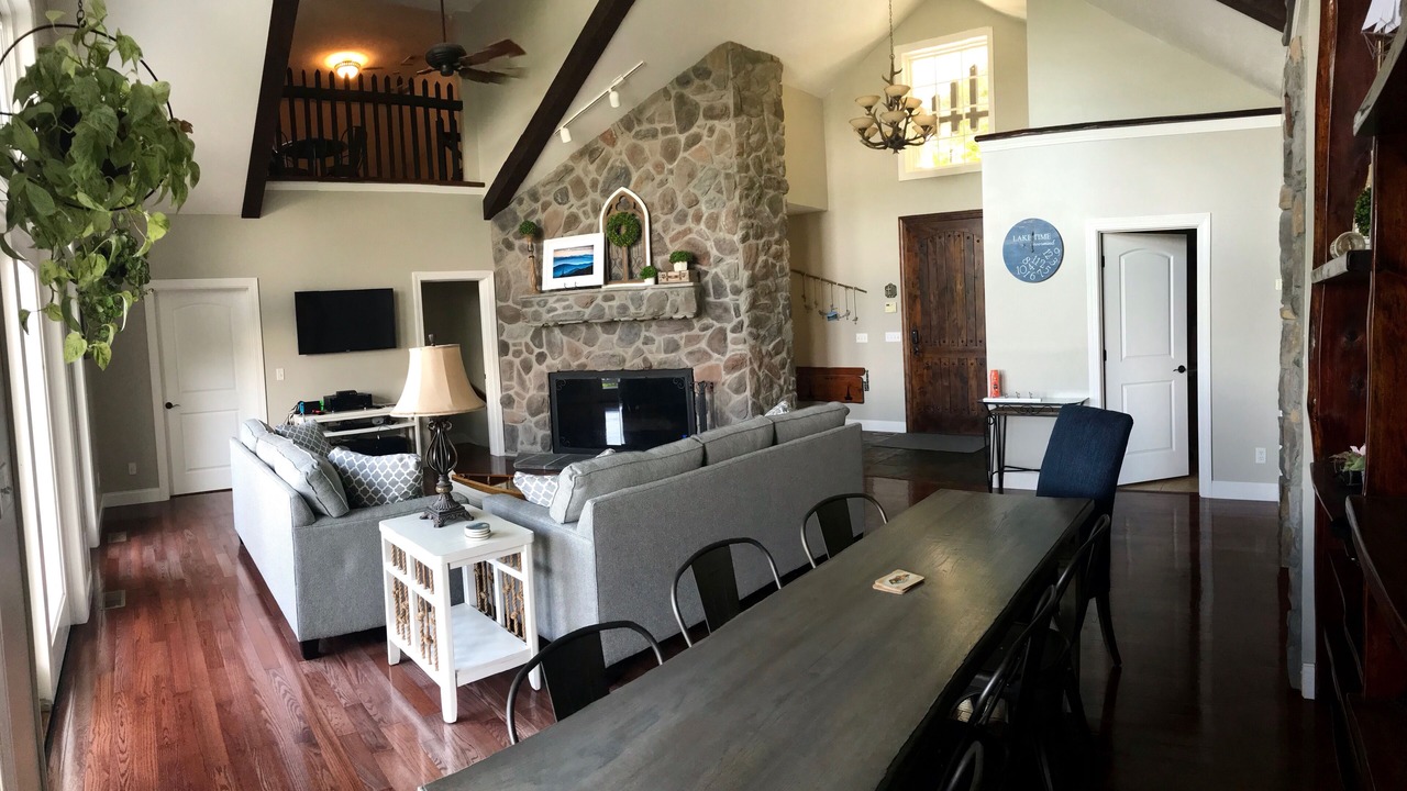 Photo of Bedroom in La Follette
