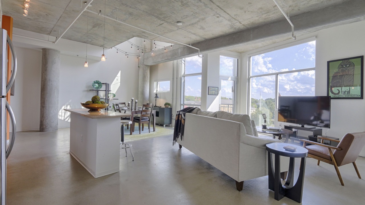 Photo of Livingroom in East Nashville