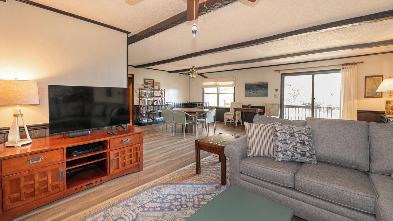 Photo of Bedroom in Sea Scape
