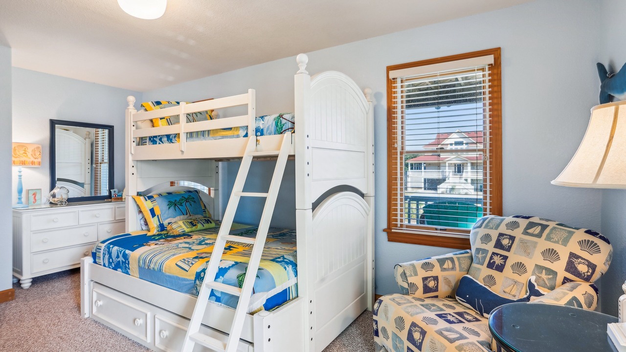 Photo of Bedroom in Whalehead Beach