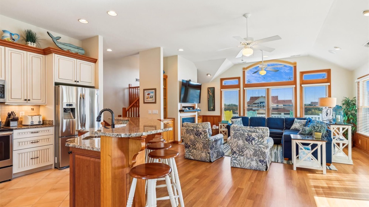 Photo of Kitchen in Whalehead Beach