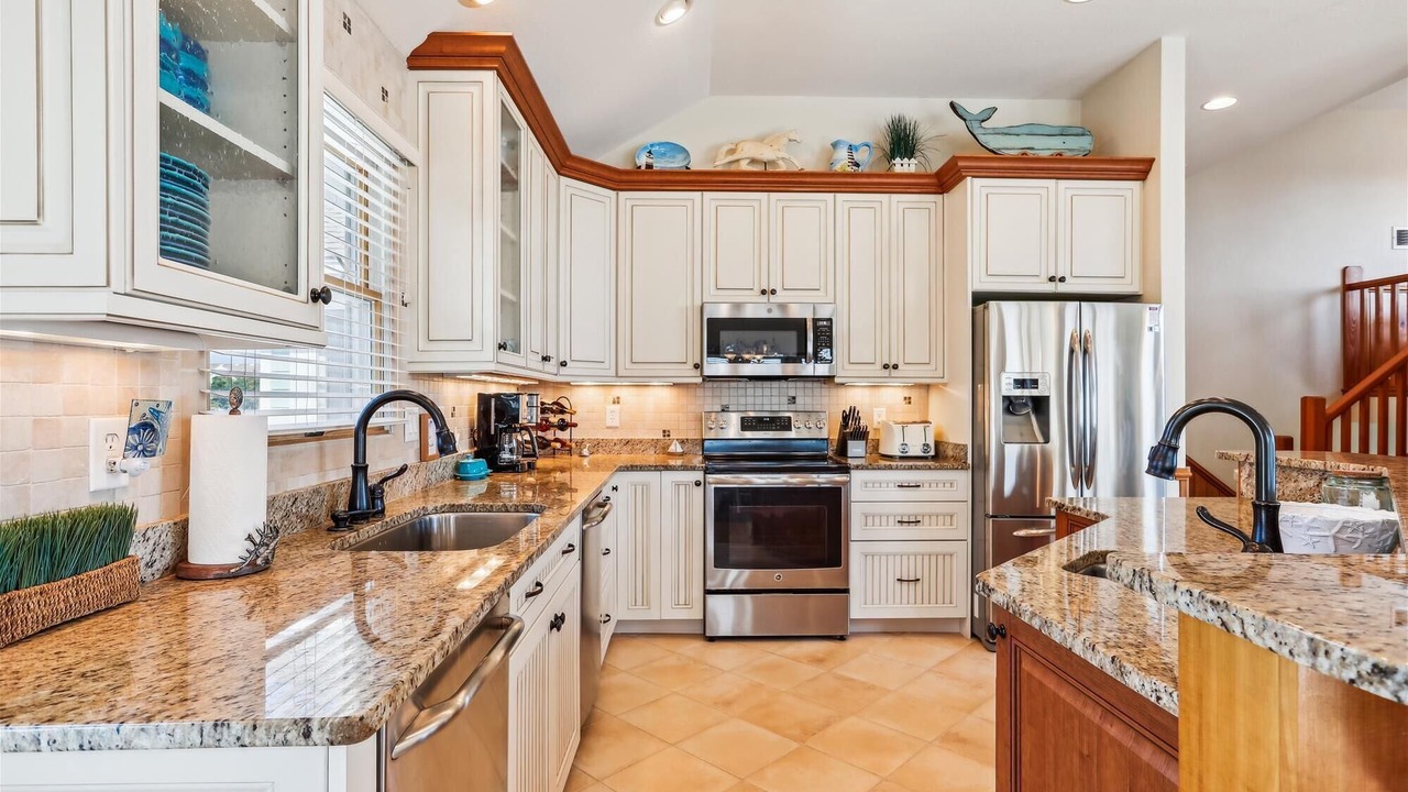 Photo of Kitchen in Whalehead Beach