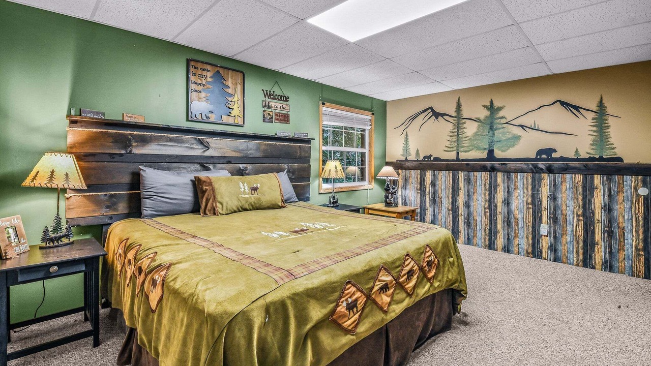 Photo of Bedroom in Chalet Village