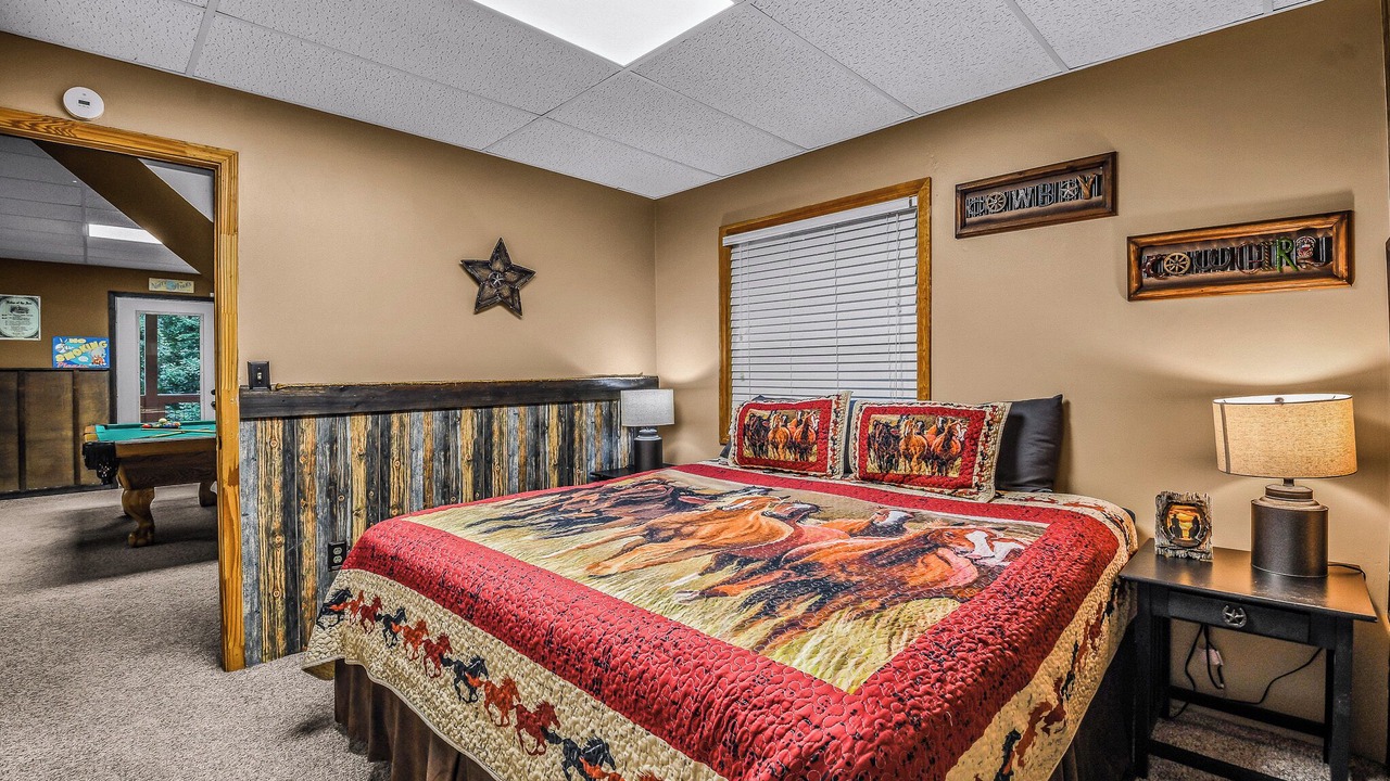 Photo of Bedroom in Chalet Village