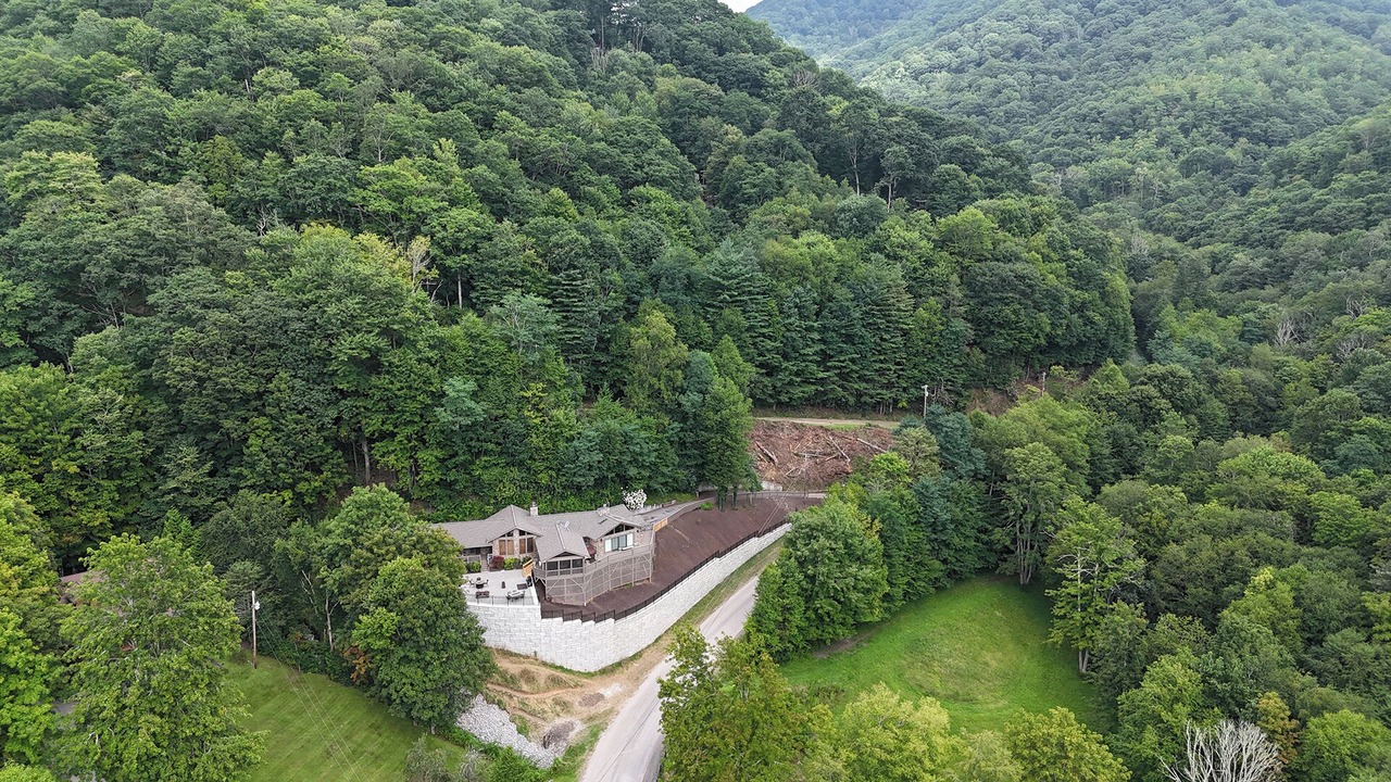 Photo of Outdoor in Maggie Valley