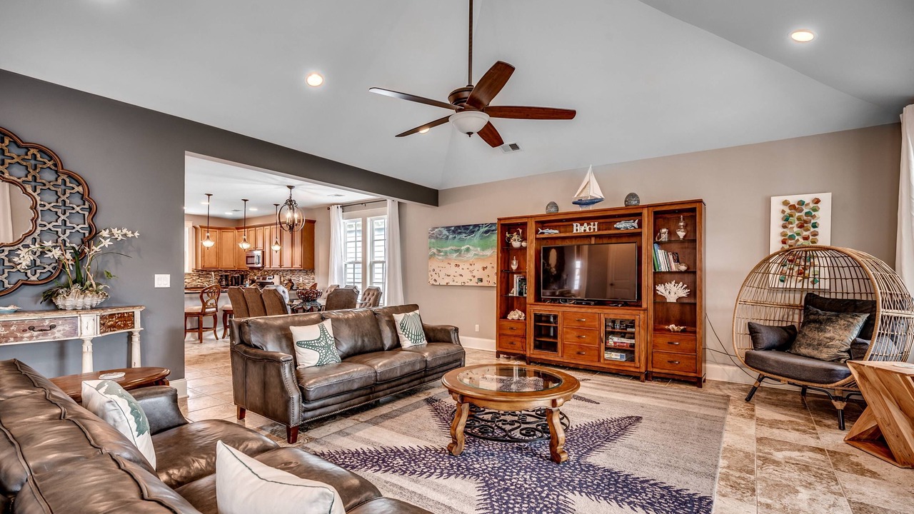 Photo of Livingroom in Windy Hill